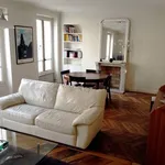 Appartement de 70 m² avec 3 chambre(s) en location à Paris