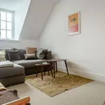 Rent 4 bedroom house in Cotswold District