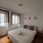 Rent 2 bedroom apartment of 200 m² in Lisbon