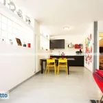 Rent 3 bedroom apartment of 90 m² in Milan