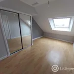 Rent 2 bedroom flat in Dundee