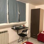 Rent a room in Roma