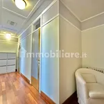 Rent 2 bedroom apartment of 50 m² in Naples