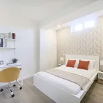 Rent a room in lisbon