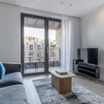 Studio of 452 m² in London