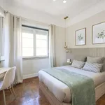 Rent a room in lisbon