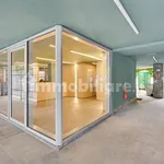 Rent 4 bedroom apartment of 115 m² in Milan