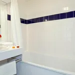 Appartement de 377 m² avec 1 chambre(s) en location à Lyon