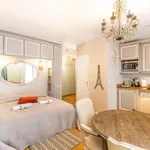 Appartement de 312 m² avec 1 chambre(s) en location à Paris