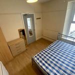 Rent 5 bedroom flat in Wales