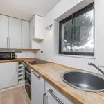 Rent 2 bedroom apartment in London