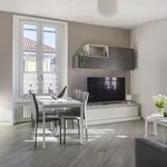 Rent 1 bedroom apartment of 65 m² in milan