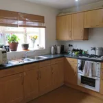 Rent 4 bedroom flat in West Midlands