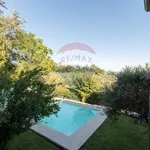 Affitto 5 camera casa di 220 m² in Padenghe sul Garda