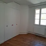 Appartement de 74 m² avec 2 chambre(s) en location à B o r d e a u x 3 3 0 0