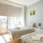 Rent 6 bedroom apartment in Lisbon