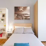 Rent a room in milan