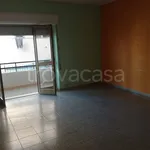 Affitto 3 camera appartamento di 120 m² in Reggio di Calabria