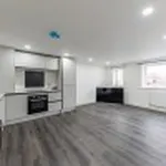 Rent 2 bedroom flat in Nottingham