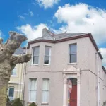 Rent 6 bedroom flat in South West England