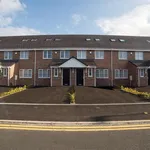 Rent 3 bedroom apartment in Newcastle-under-Lyme