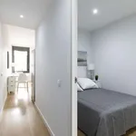 Rent 1 bedroom apartment of 39 m² in barcelona