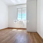 Appartement de 75 m² avec 4 chambre(s) en location à Eclose-Badinières