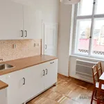 Pronajměte si 2 ložnic/e byt o rozloze 65 m² v Praha