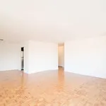 Rent 2 bedroom apartment of 104 m² in New York