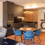 Rent 2 bedroom apartment of 74 m² in Lisbon