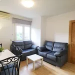 Rent a room of 100 m² in madrid