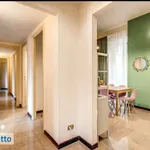 Affitto 3 camera appartamento di 160 m² in Rome