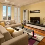 Rent 3 bedroom apartment of 110 m² in Split