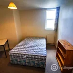 Rent 3 bedroom flat in Dundee