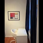 Rent 4 bedroom apartment of 120 m² in Berlin