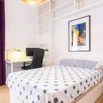 Rent a room of 130 m² in madrid