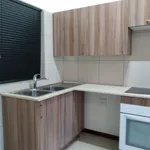 Rent 1 bedroom apartment in Roodepoort