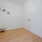 Rent a room of 200 m² in madrid