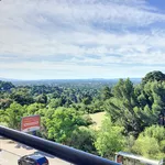 Rent 3 bedroom apartment of 72 m² in Villeneuve-lès-Avignon