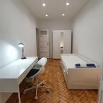 Rent 3 bedroom apartment in Lisbon