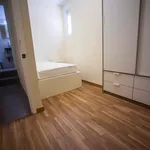 Rent a room of 100 m² in Lisboa