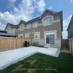 Rent 4 bedroom apartment of 250 m² in Halton Hills (Georgetown)