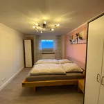 Miete 2 Schlafzimmer wohnung von 70 m² in Norderstedt