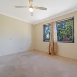 Rent 3 bedroom house in Loganlea