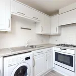 Rent 2 bedroom flat in Edinburgh  East