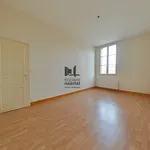 Rent 3 bedroom apartment of 81 m² in LOCHES