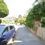 Flat to rent in Birdhurst Rise, South Croydon CR2