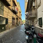 Rent 2 bedroom apartment of 40 m² in Napoli