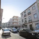 Rent 3 bedroom apartment in Lisbon