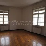 Rent 2 bedroom apartment of 65 m² in Triest